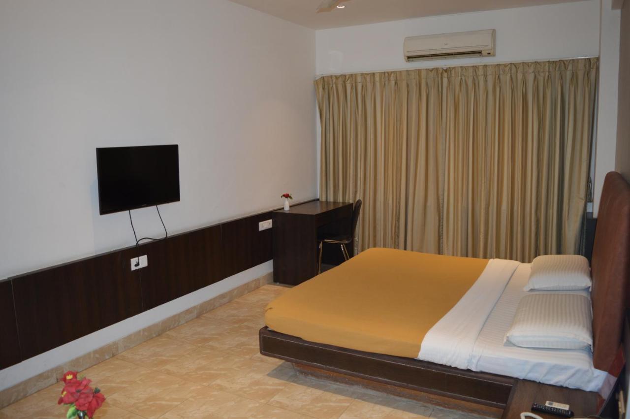 Hotel Prince Residency Bhuj Luaran gambar